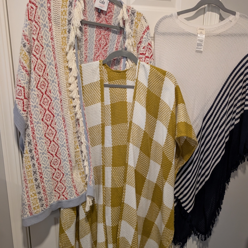 CAbi Red and White Textured Knit Top